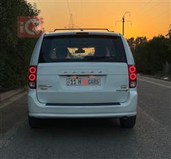 دودج جراند كارافان